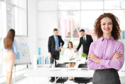 工作面試的概念。人力資源委員會(huì)面試的女人